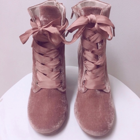 “Corrine” Booties - Picture 2 of 7